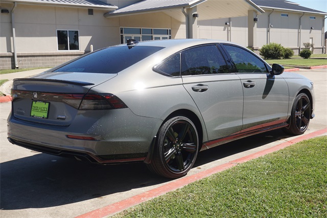 2025 Honda Accord Hybrid Sport-L photo 2