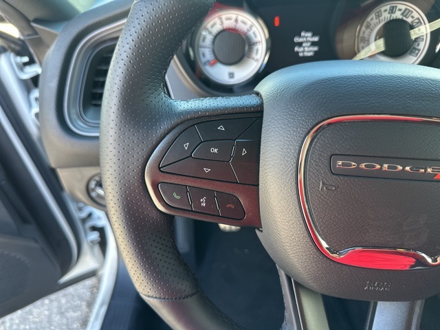2023 Dodge Challenger R/T photo 20