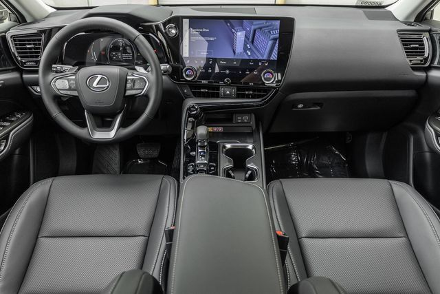 2026 Lexus NX Premium photo 4