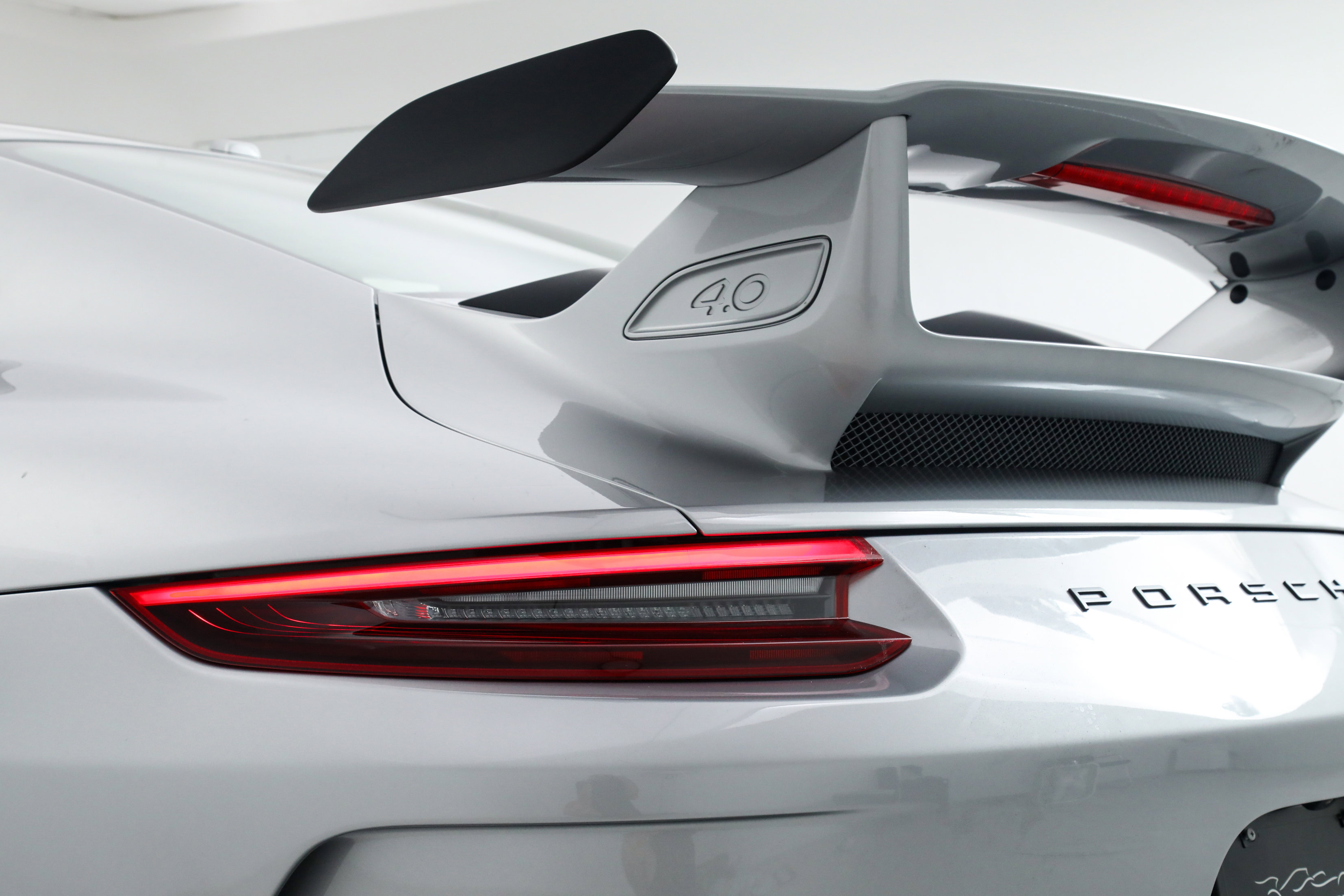 2018 Porsche 911 GT3 Coupe photo 14