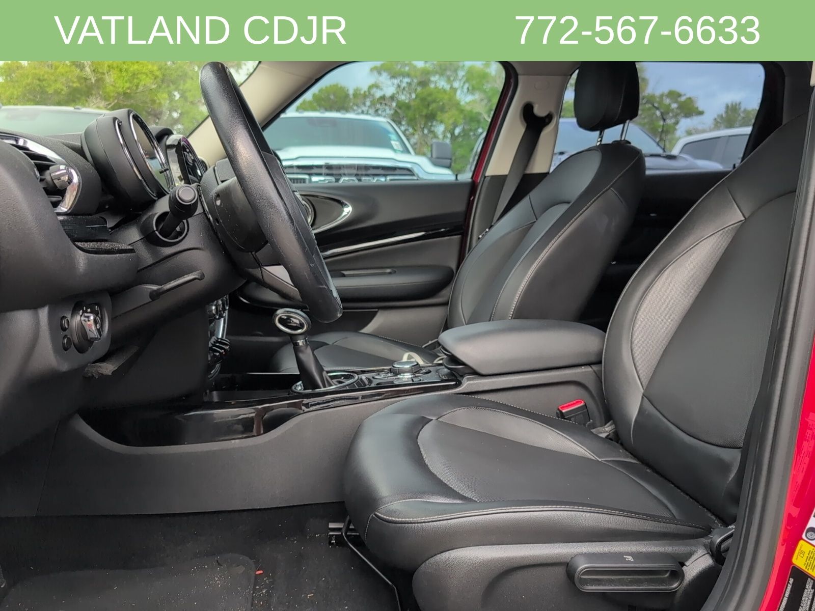 2016 Mini Clubman Base photo 32