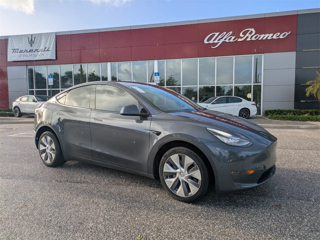2023 Tesla Model Y Long Range photo 26