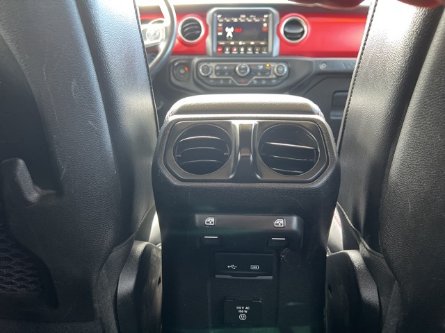 2019 Jeep Wrangler Unlimited Rubicon photo 15