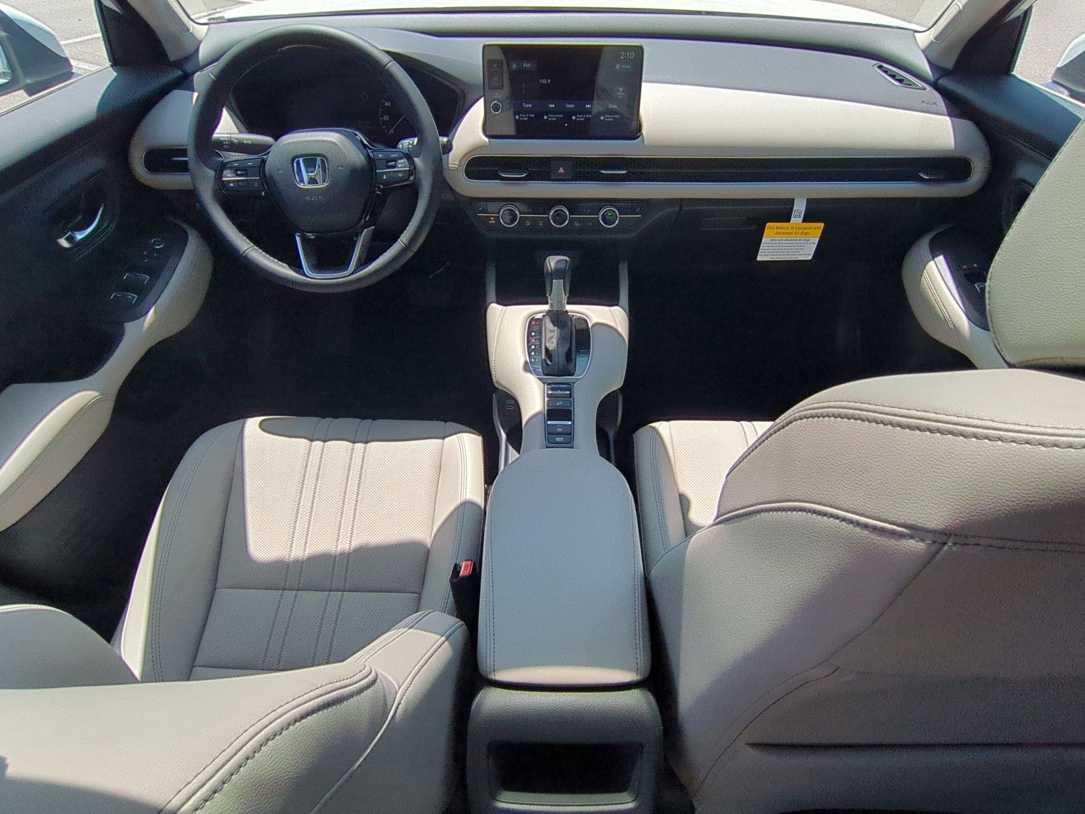 2026 Honda HR-V EX-L photo 13