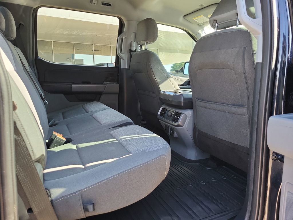 2021 Ford F-150 XLT photo 25