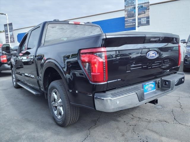 2024 Ford F-150 XLT photo 4