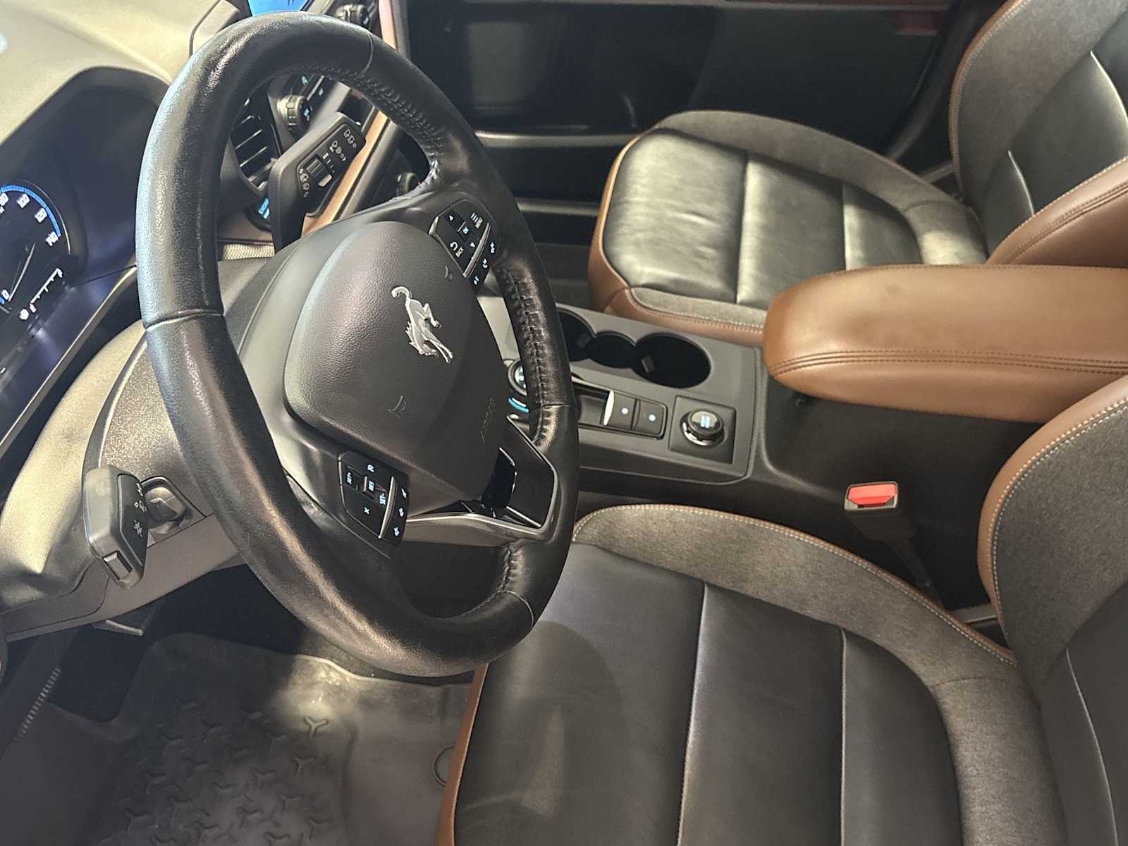 2022 Ford Bronco Outer Banks photo 15