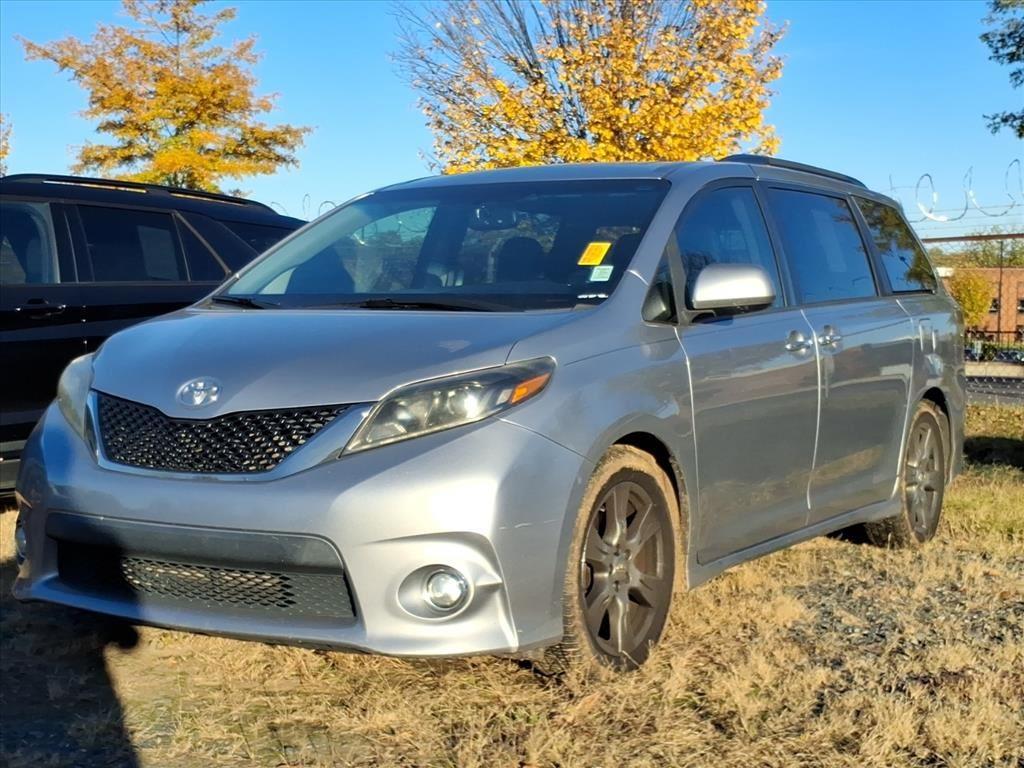 2017 Toyota Sienna SE Premium