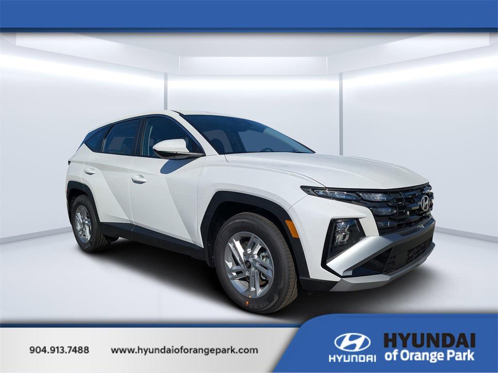 2026 Hyundai Tucson SE's photo