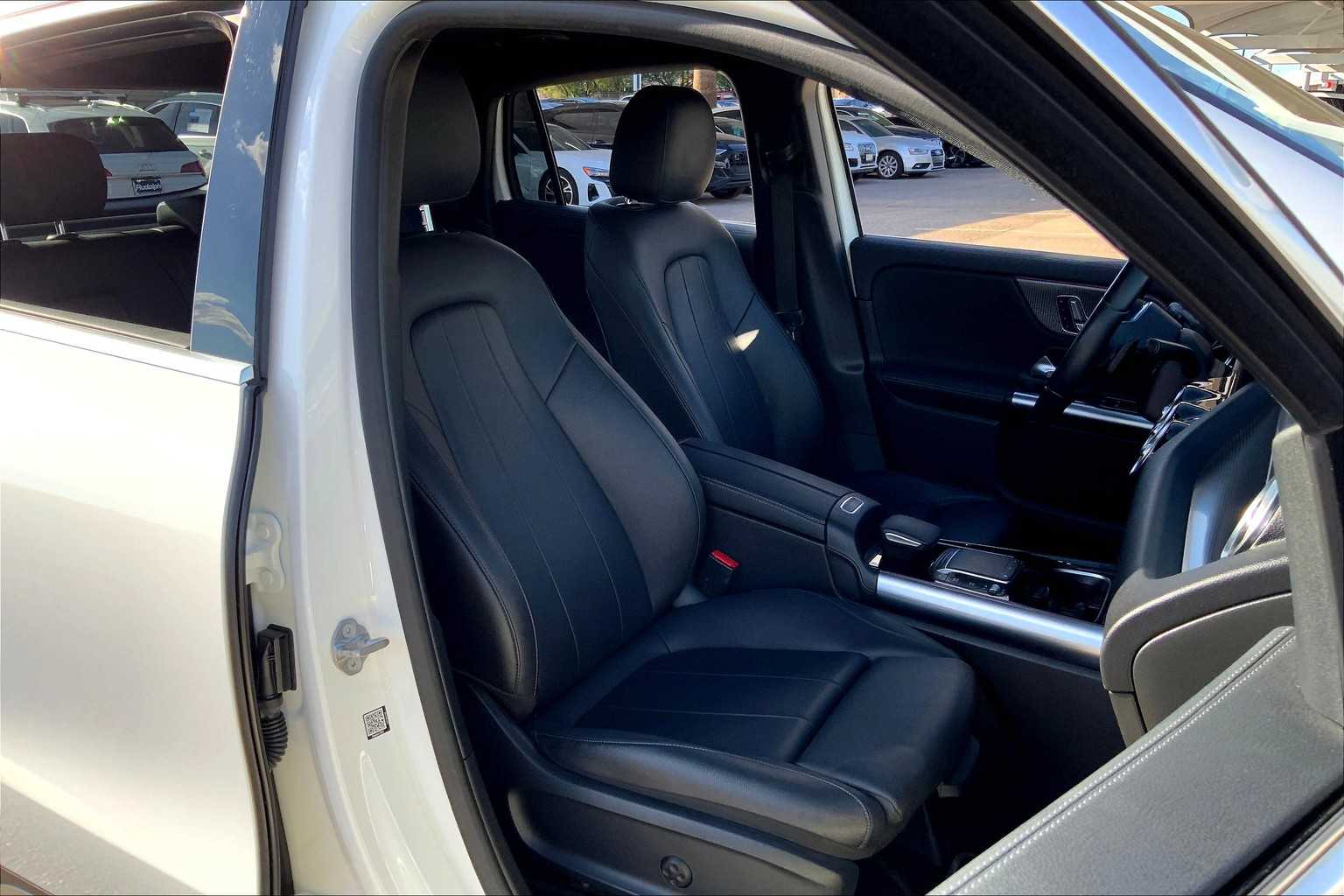 2021 Mercedes Benz GLA 250 photo 8