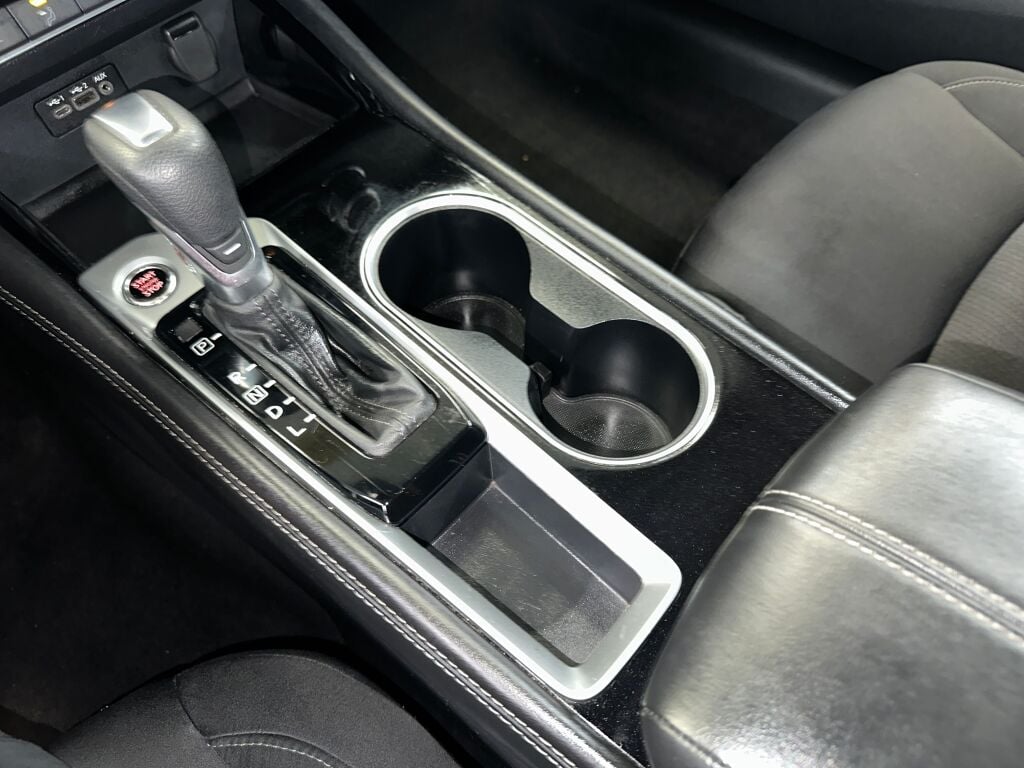 2023 Nissan Altima 2.5 SV photo 13