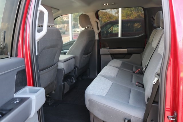 2021 Ford F-150 XLT photo 18
