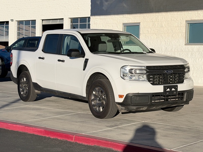 2024 Ford Maverick XLT's photo