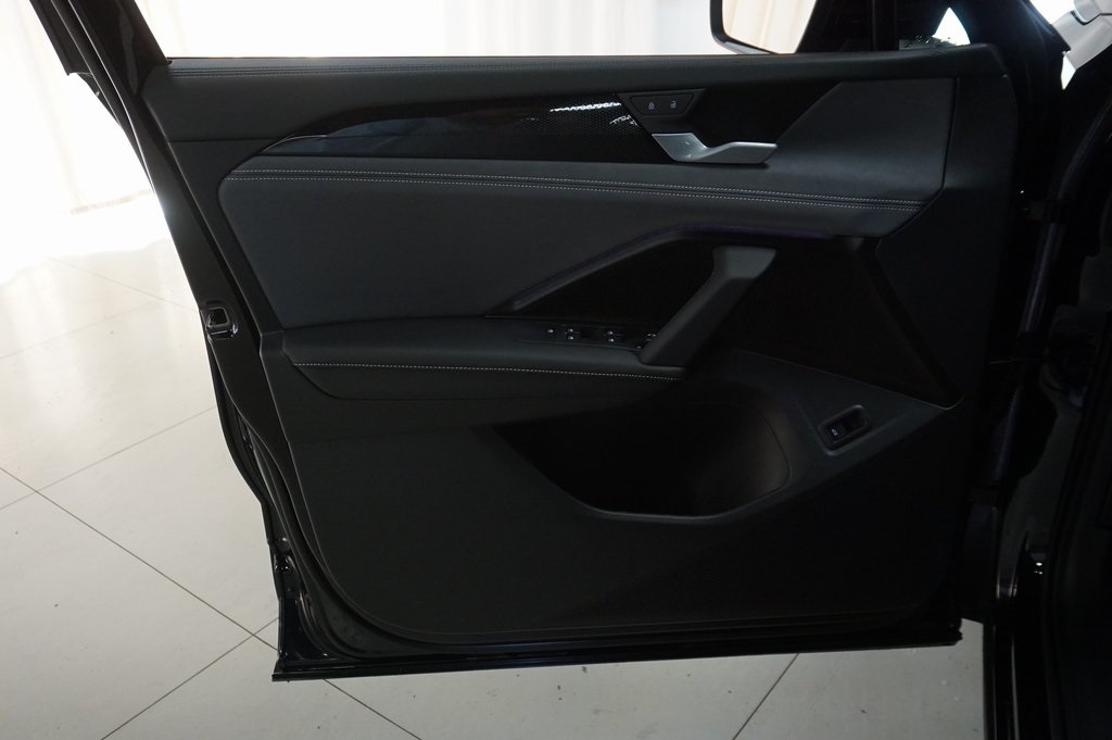 2025 Volkswagen Tiguan SE R-Line Black photo 22