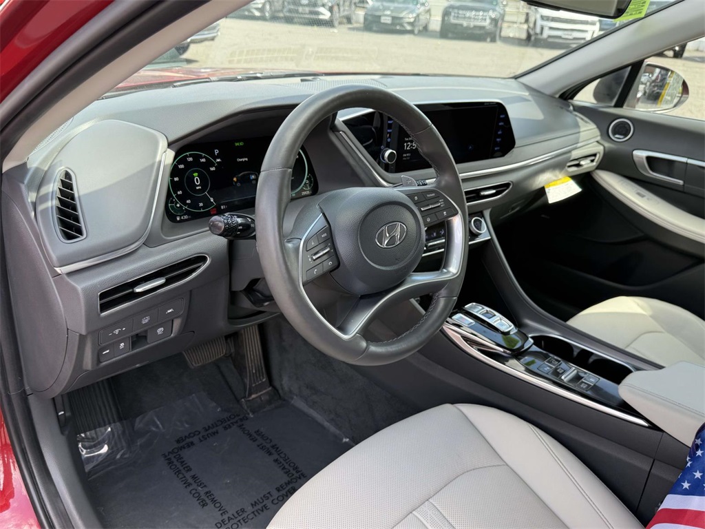 2023 Hyundai Sonata Hybrid Limited photo 2