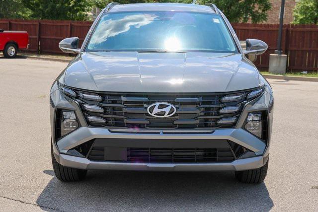 New 2025 Gray Hyundai SEL Convenience FWD image 2