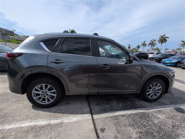 2025 Mazda CX-5 2.5 Select photo 15