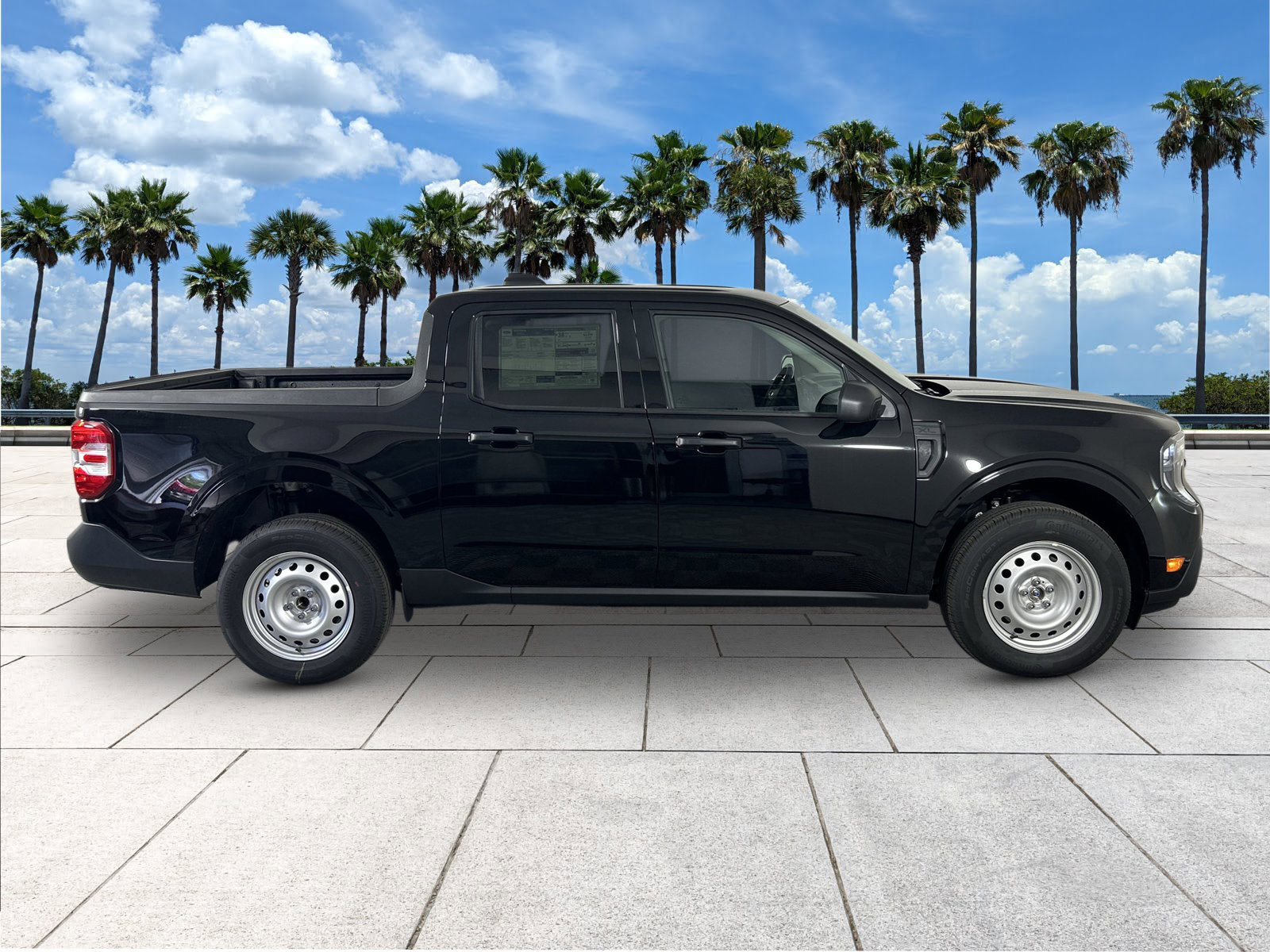 2025 Ford Maverick XL photo 9