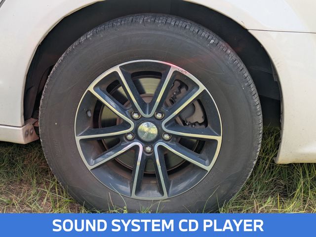 2015 Dodge Grand Caravan SXT photo 4