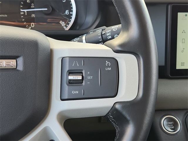 2023 Land Rover Defender 110 SE photo 26