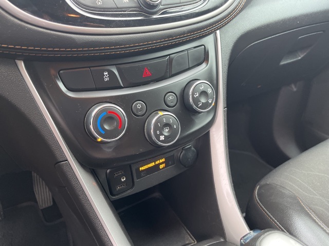2022 Chevrolet Trax LT photo 22