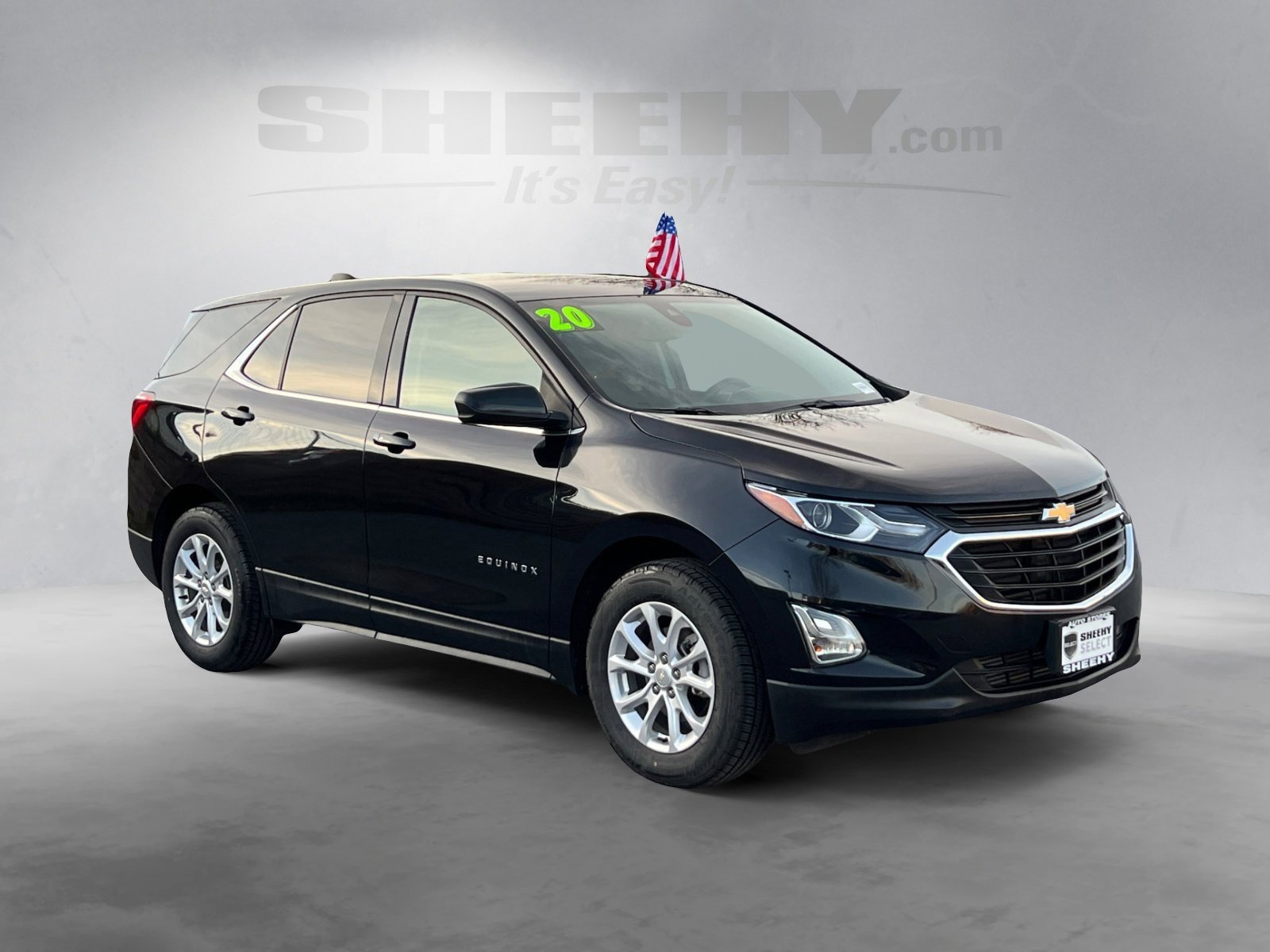 2020 Chevrolet Equinox LT photo 2