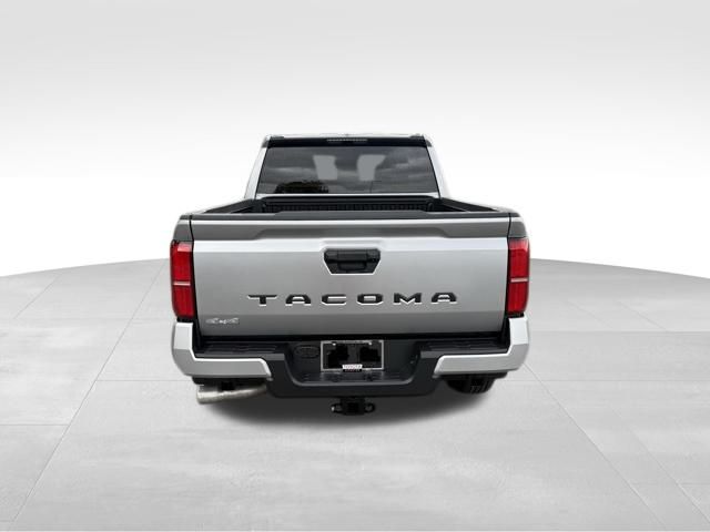 2025 Toyota Tacoma SR5 4x4 Double Cab photo 4