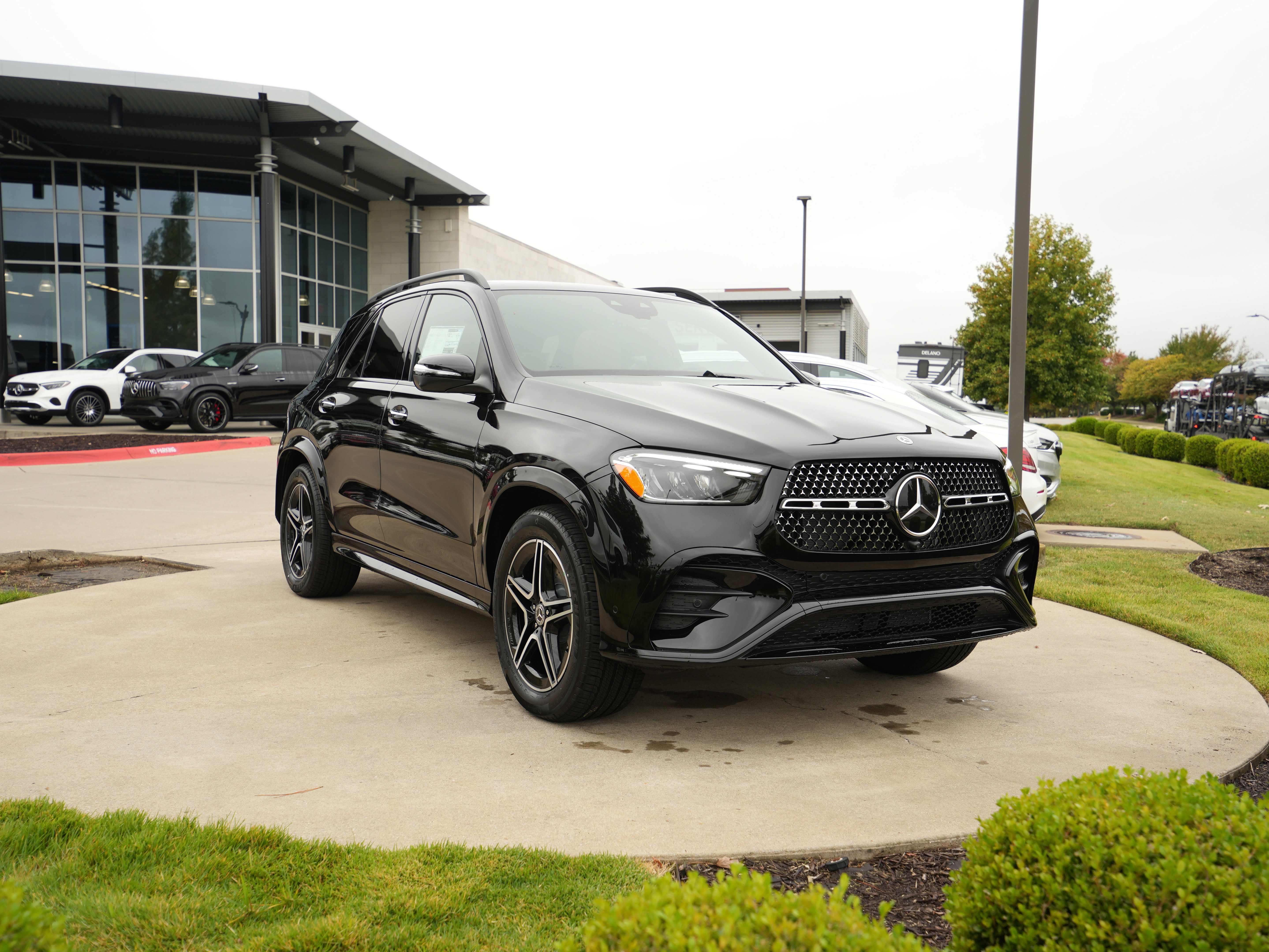 2026 Mercedes-Benz GLE GLE350's photo