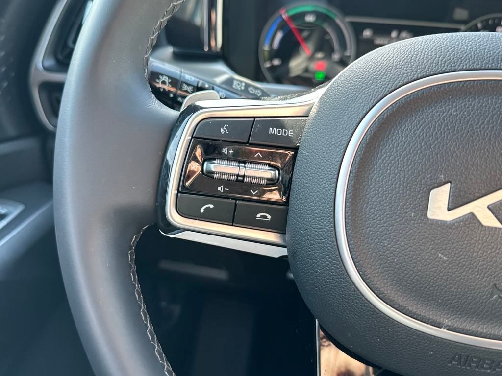 2023 Kia Sorento Hybrid EX photo 11