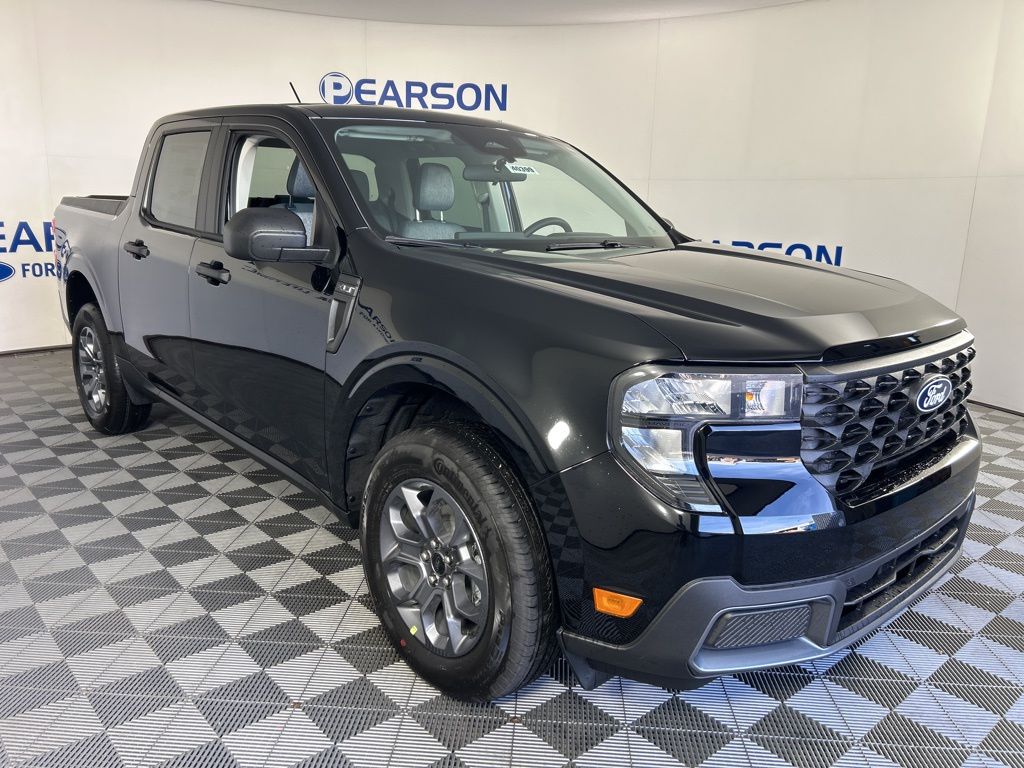 2025 Ford Maverick XLT photo 3