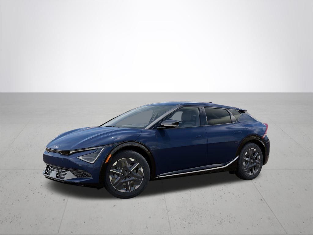 2025 Kia EV6 Light photo 3