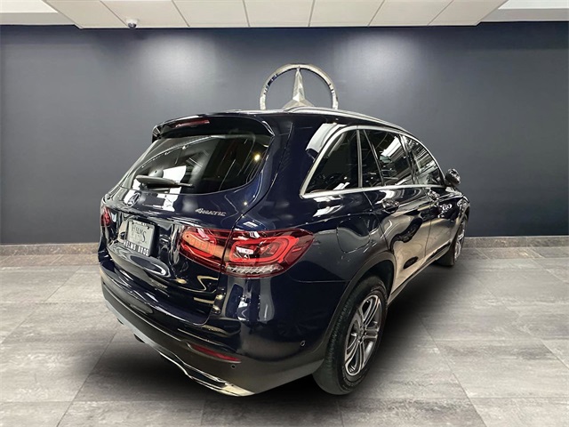 2022 Mercedes Benz GLC 300 4MATIC photo 2