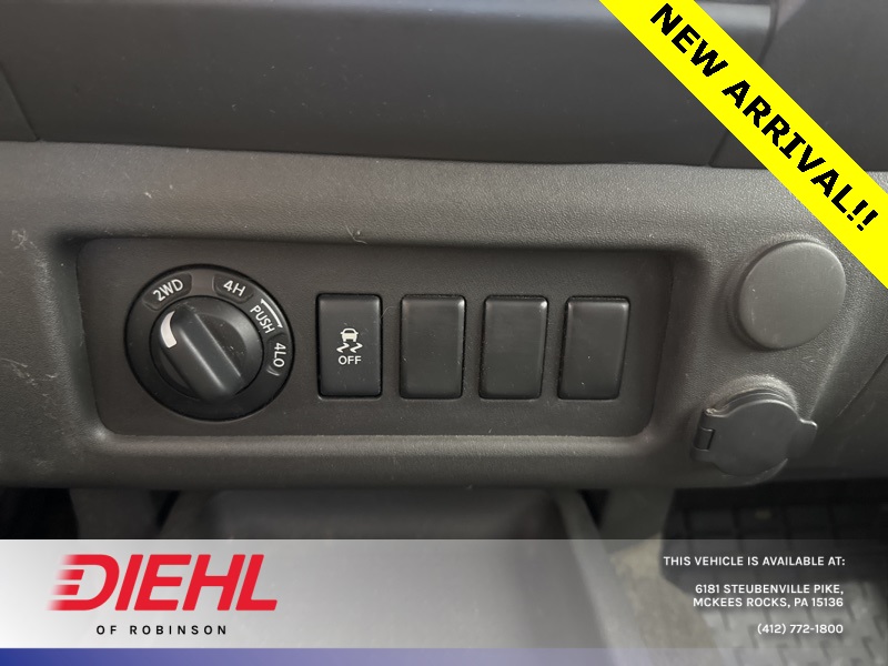 2013 Nissan Xterra X photo 22