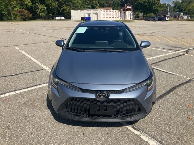 2021 Toyota Corolla LE photo 2