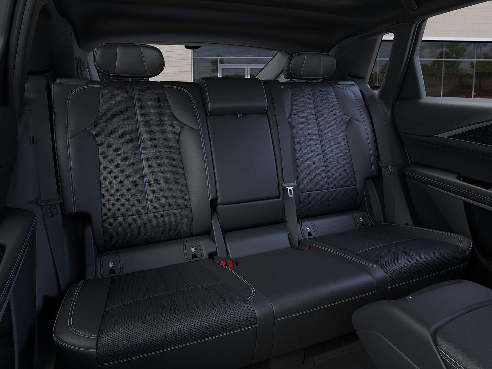 2026 Cadillac Lyriq Luxury photo 16