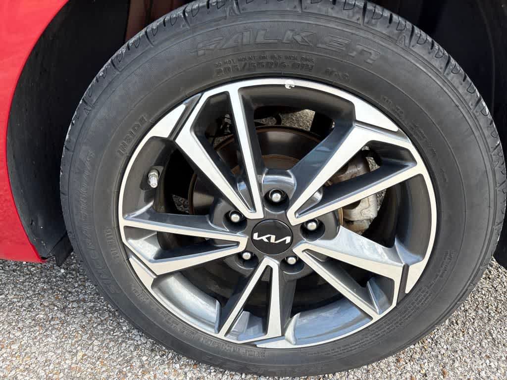 2022 Kia Forte LXS photo 38