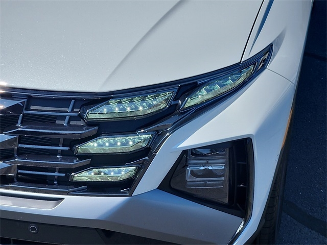 2025 Hyundai Tucson Limited photo 9