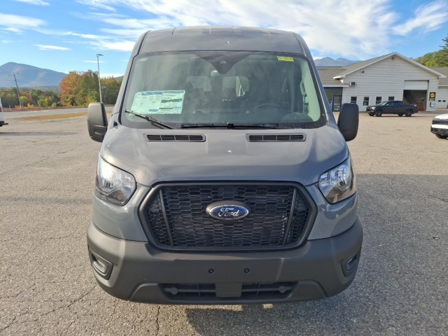 2025 Ford Transit photo 7