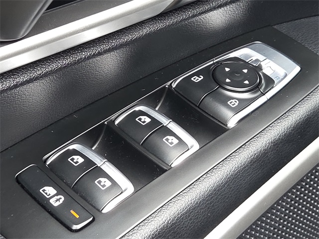 2023 Kia Telluride S photo 17