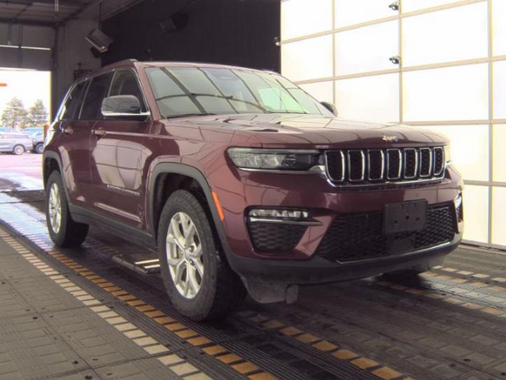 2023 Jeep Grand Cherokee Limited photo 4