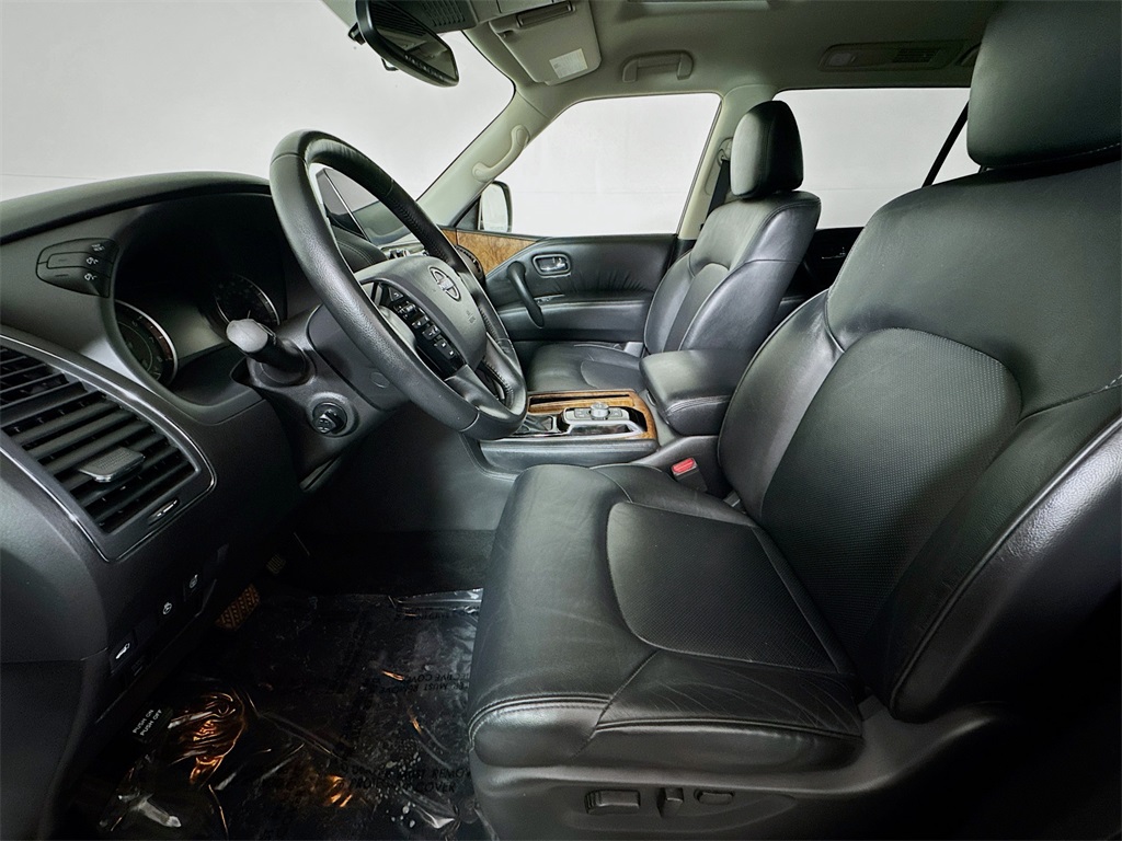 2023 Nissan Armada SL photo 6