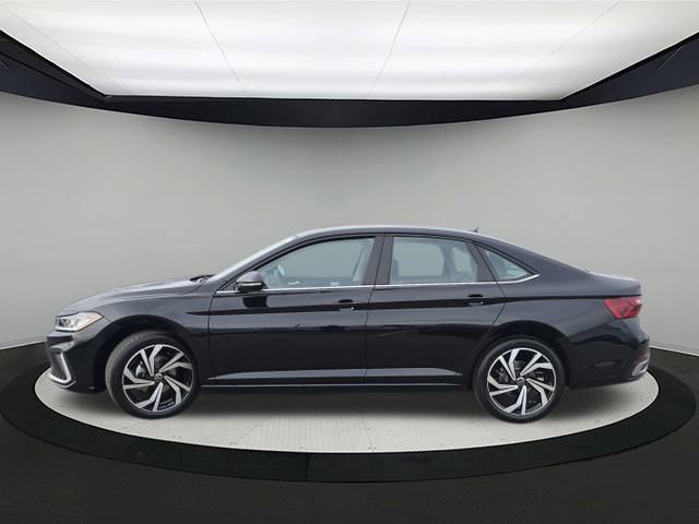 2026 Volkswagen Jetta SEL photo 3