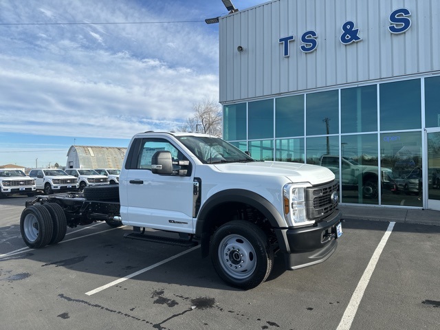 2024 Ford F-550 XL photo 2