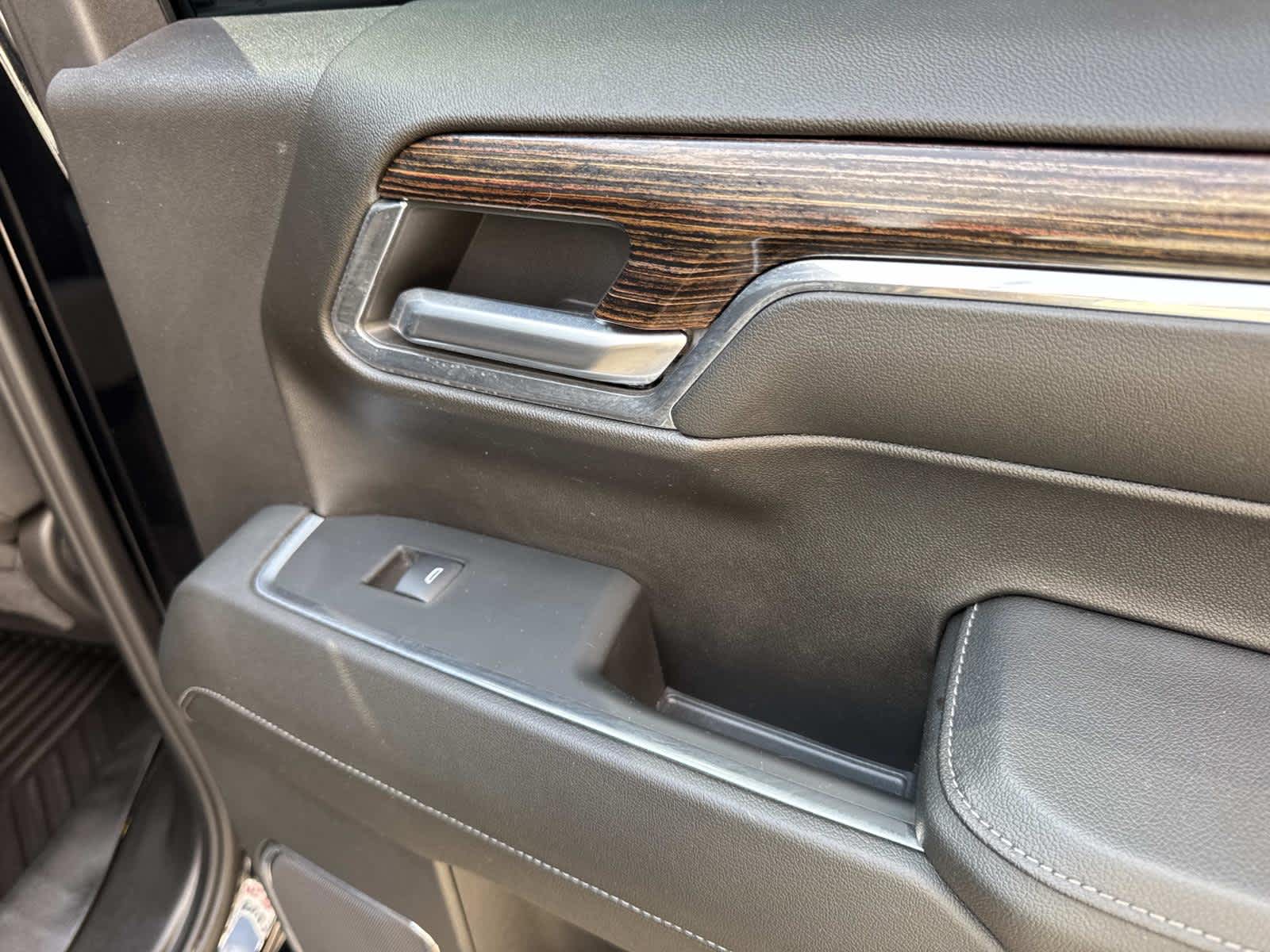 2024 Gmc Sierra 1500 Elevation photo 17