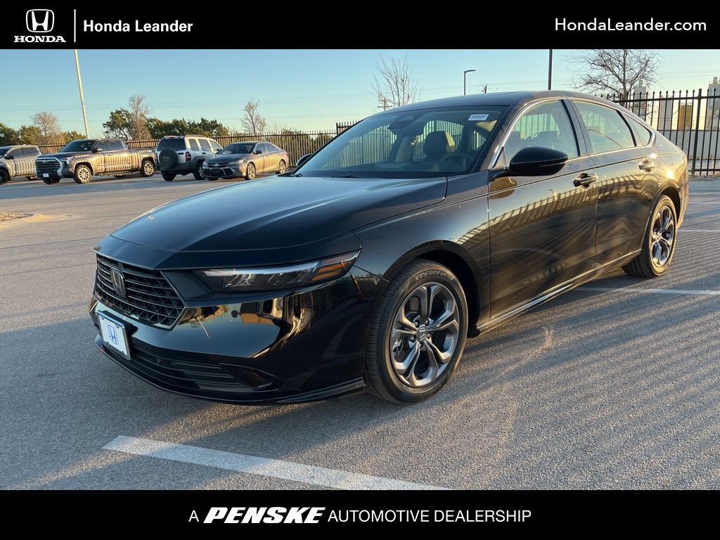 2025 Honda Accord Hybrid EX-L's photo