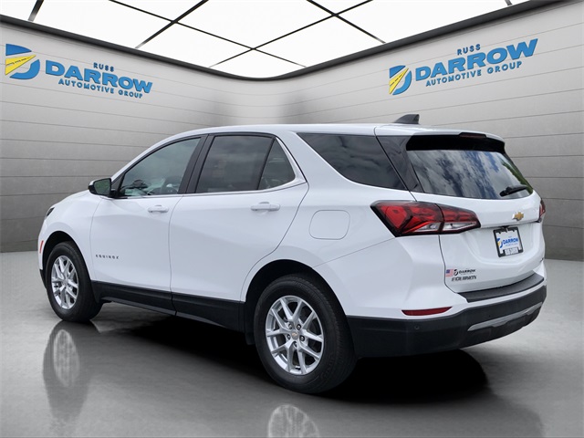 2023 Chevrolet Equinox LT photo 3