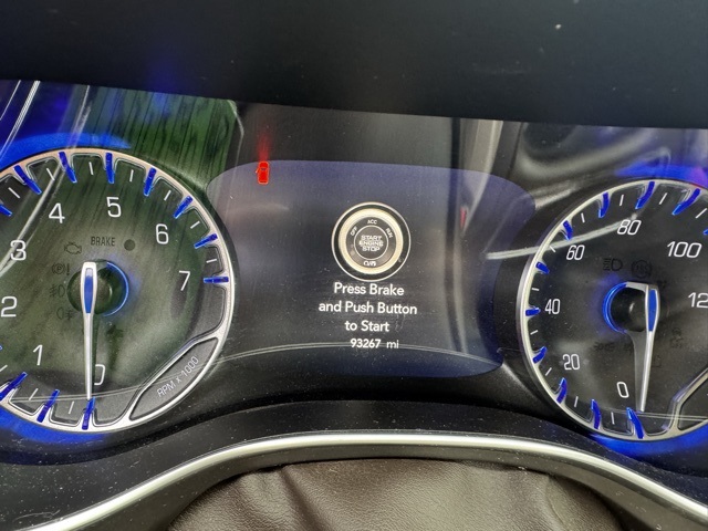 2018 Chrysler Pacifica Touring Plus photo 4