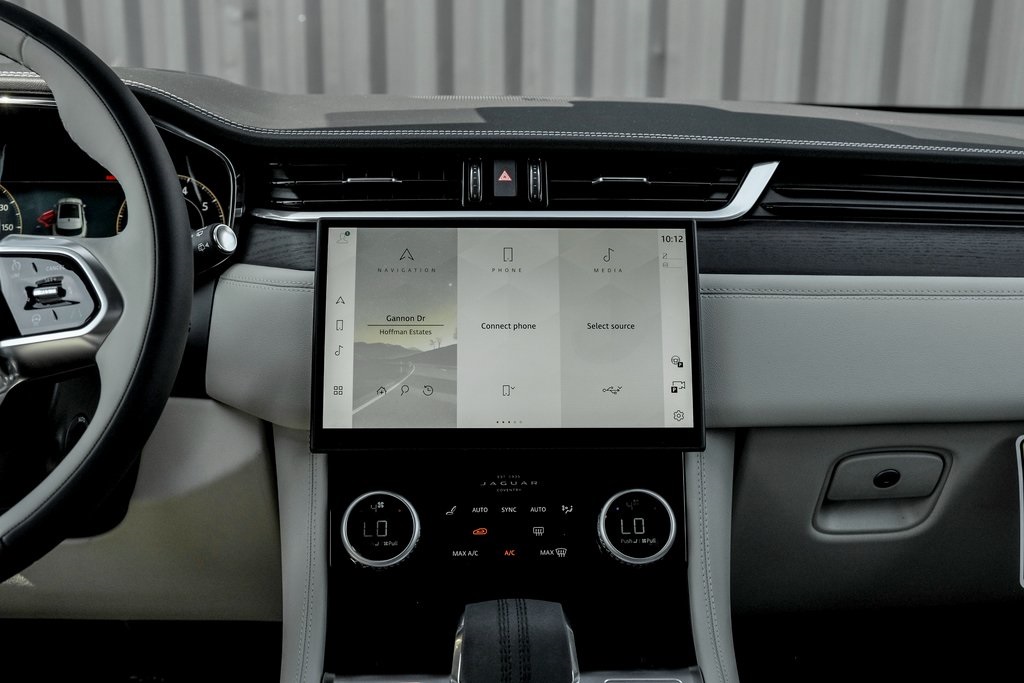 2026 Jaguar F-PACE P250 R-Dynamic S photo 18