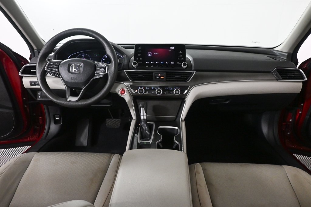 2018 Honda Accord LX photo 15