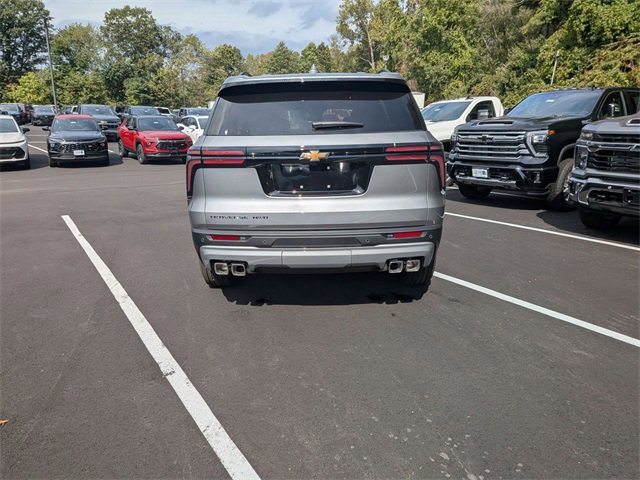 2026 Chevrolet Traverse photo 4